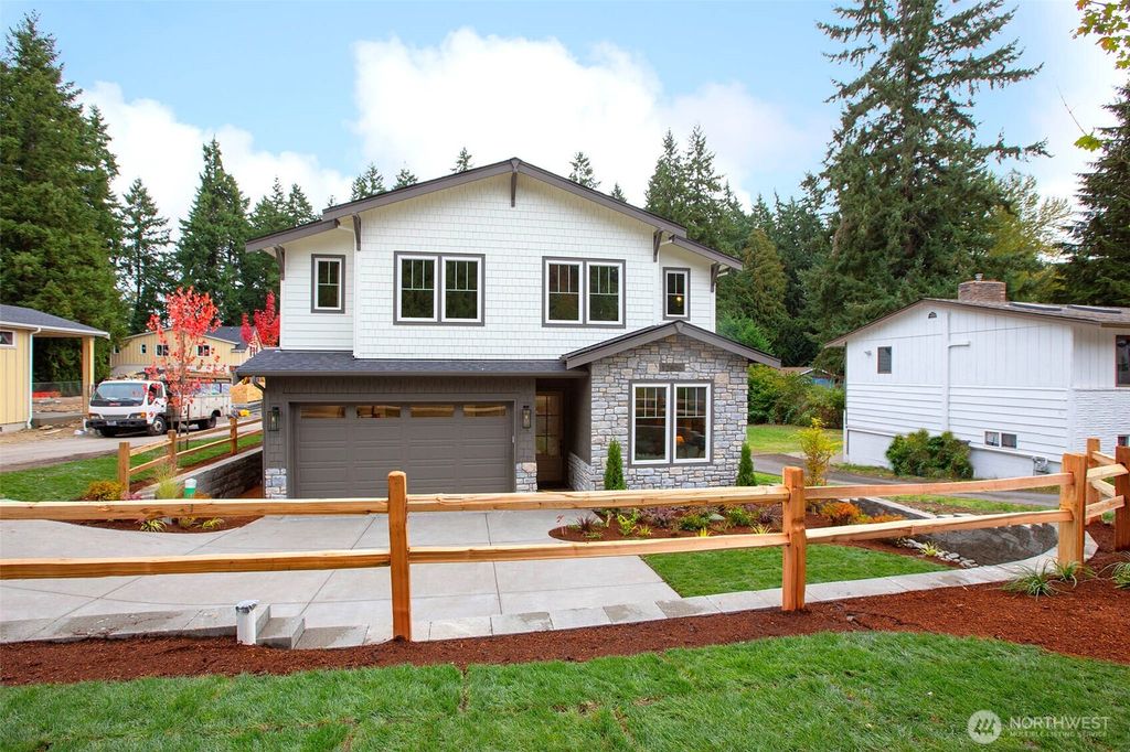 Photo of 12806 NE 65th Lane, Kirkland, WA 98033 (MLS # 2425416)