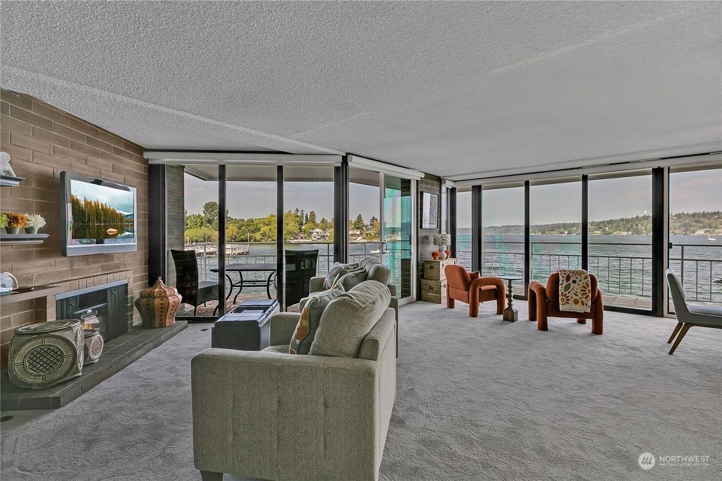 Photo of 9500 Rainier Avenue S #211, Seattle, WA 98118 (MLS # 2280335)