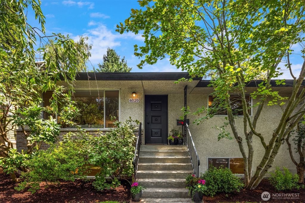 Photo of 6020 27th Avenue NE, Seattle, WA 98115 (MLS # 2412134)