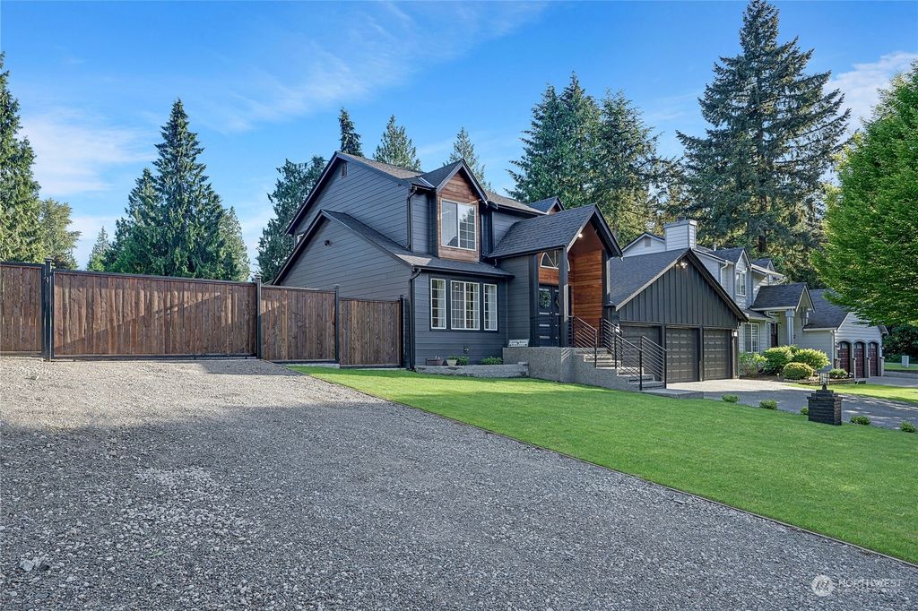 Photo of 3215 S 314th Place, Auburn, WA 98001 (MLS # 2239513)