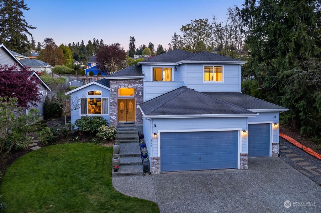 Photo of 2330 Bayview Place, Everett, WA 98203 (MLS # 2319523)