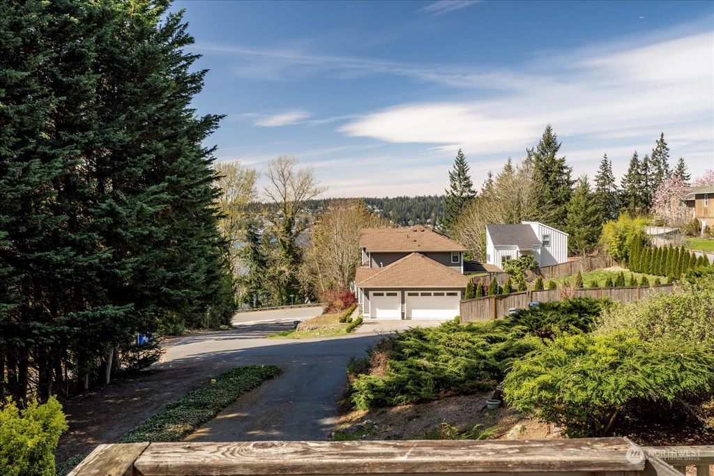 Photo of 2140 192nd Avenue SE, Sammamish, WA 98075 (MLS # 2209850)
