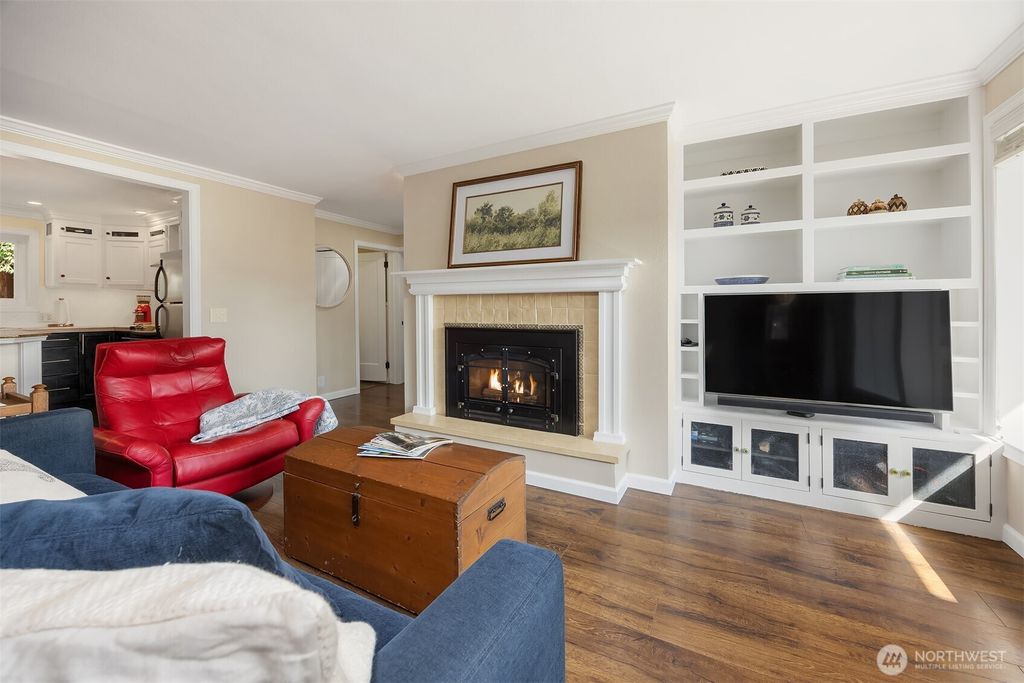 Photo of 420 8th Avenue, Kirkland, WA 98033 (MLS # 2429259)