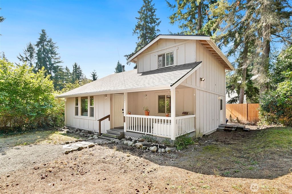 Photo of 22341 Glenview Court SE, Yelm, WA 98597 (MLS # 2518453)