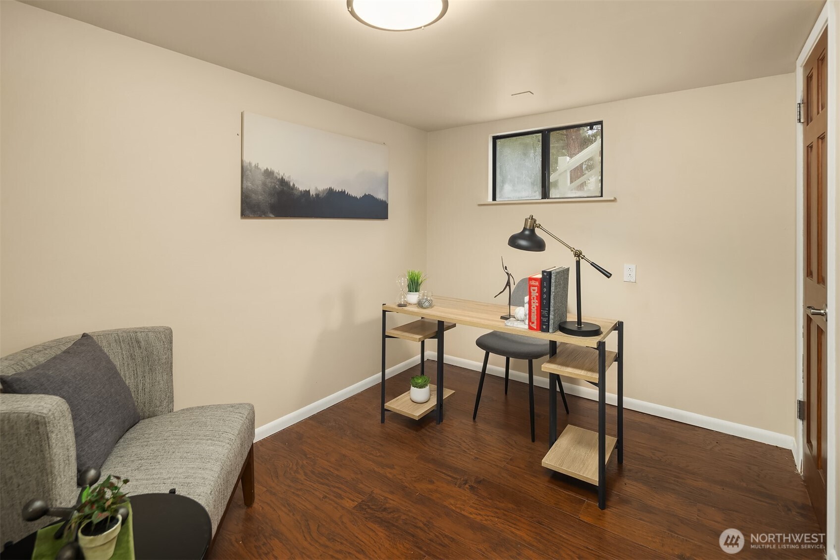 Burien, Washington 98166, United States, 4 Bedrooms Bedrooms, ,2 BathroomsBathrooms,Residential,Active,96566