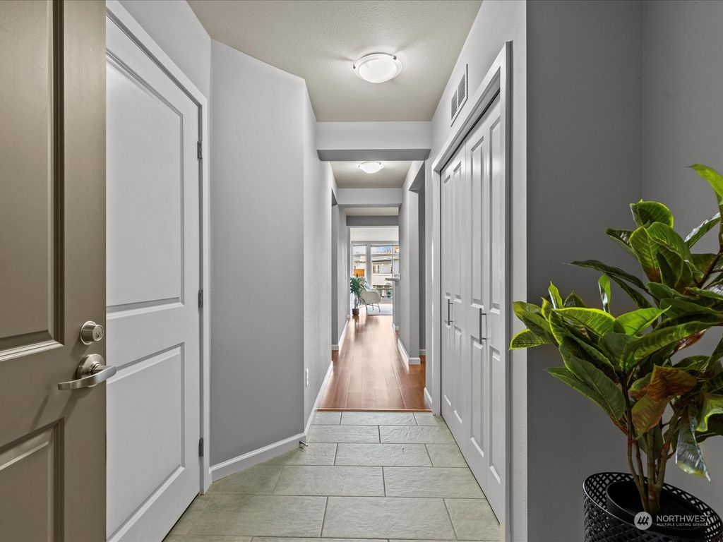 Photo of 211 Kirkland Avenue #306, Kirkland, WA 98033 (MLS # 2300222)