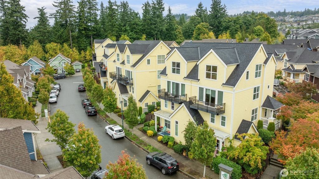 Photo of 1950 18TH Avenue NE #50A, Issaquah, WA 98029 (MLS # 2439657)