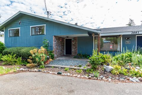 A home in Oak Harbor