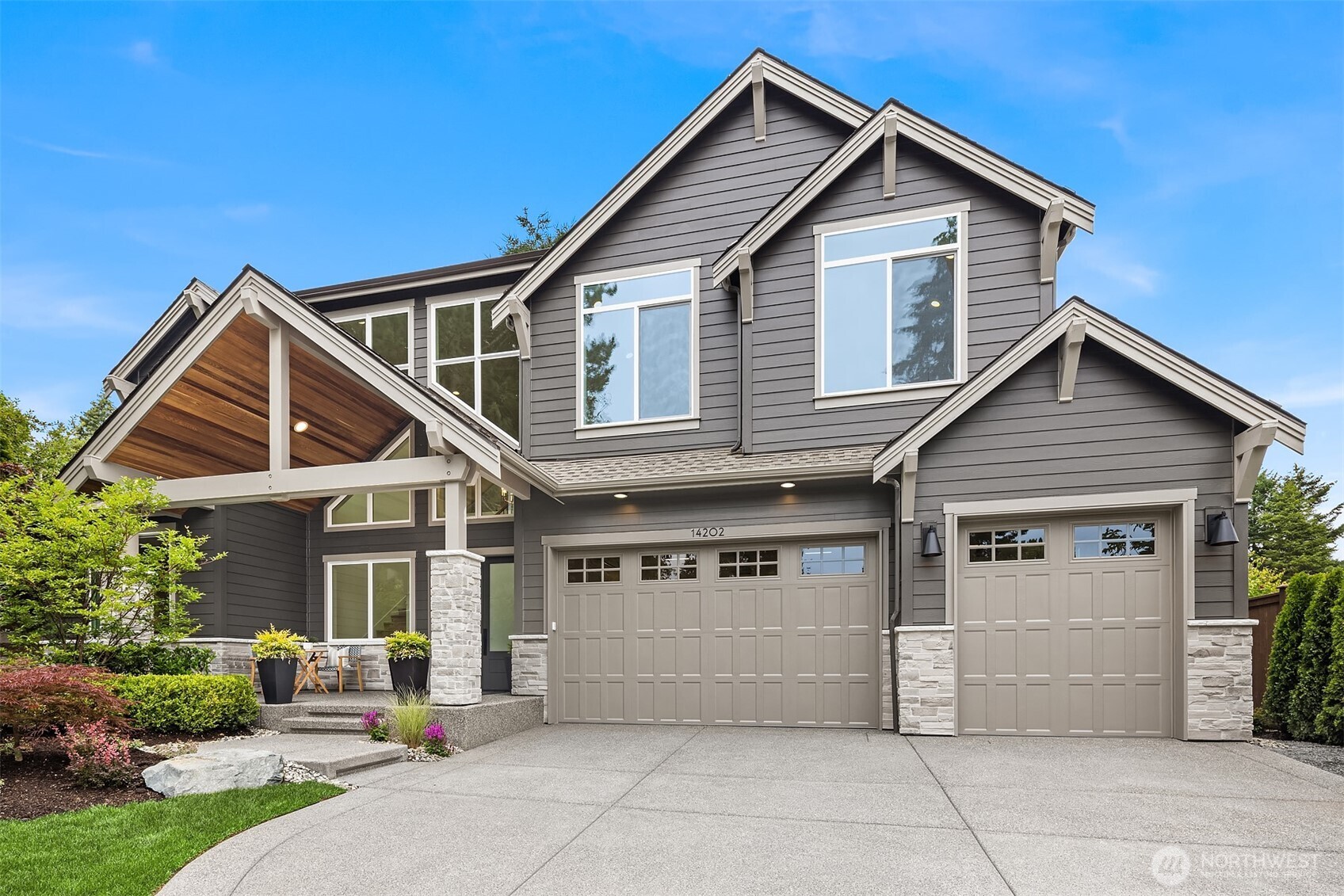 14202 NE 63rd Court