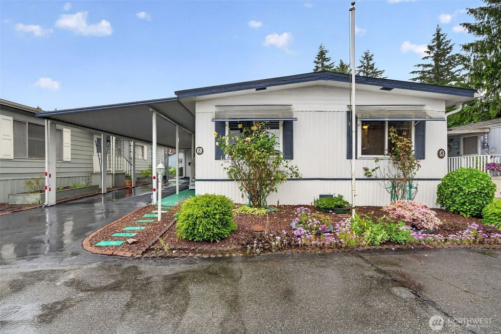 Photo of 1316 91st Avenue SE #8, Lake Stevens, WA 98258 (MLS # 2550089)