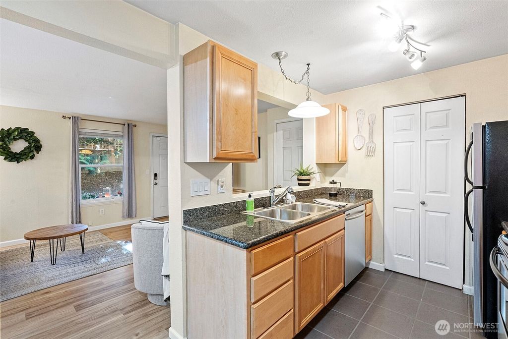 Photo of 1919 S I Street #2, Tacoma, WA 98405 (MLS # 2509893)