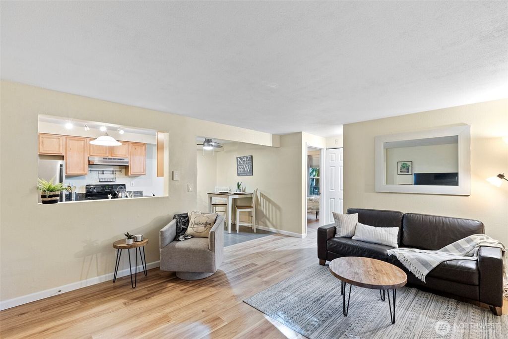 Photo of 1919 S I Street #2, Tacoma, WA 98405 (MLS # 2509893)