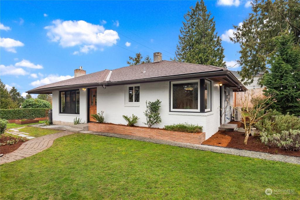 Photo of 10545 Linden Avenue N, Seattle, WA 98133 (MLS # 2202041)