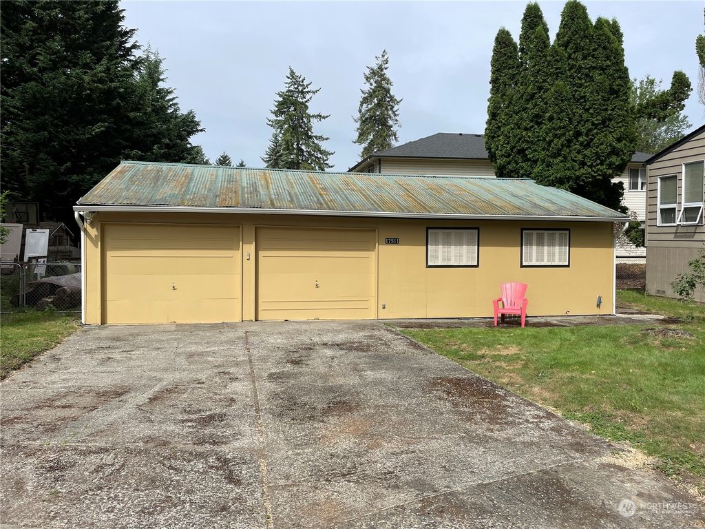 Photo of 17511 113th Avenue NE, Bothell, WA 98011 (MLS # 2128085)