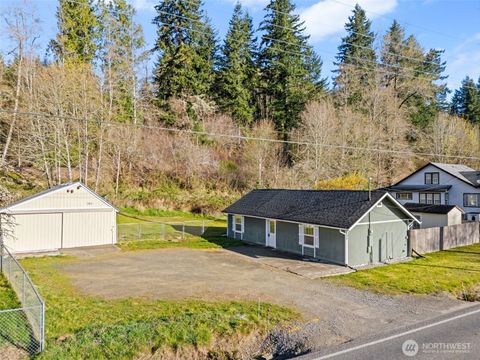 385 Elma McCleary Road Elma WA 98541