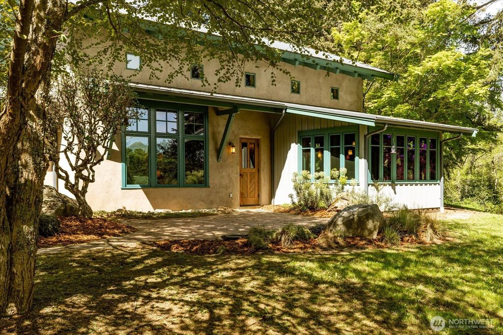 Photo of 2720 Thompson Road, Langley, WA 98260 (MLS # 2512481)