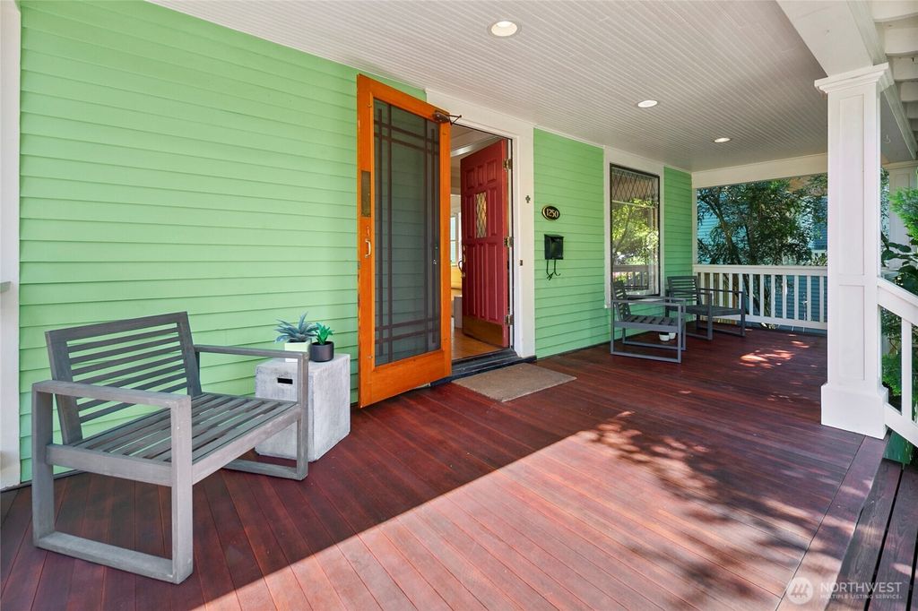 Photo of 1250 17th Avenue E, Seattle, WA 98112 (MLS # 2405174)