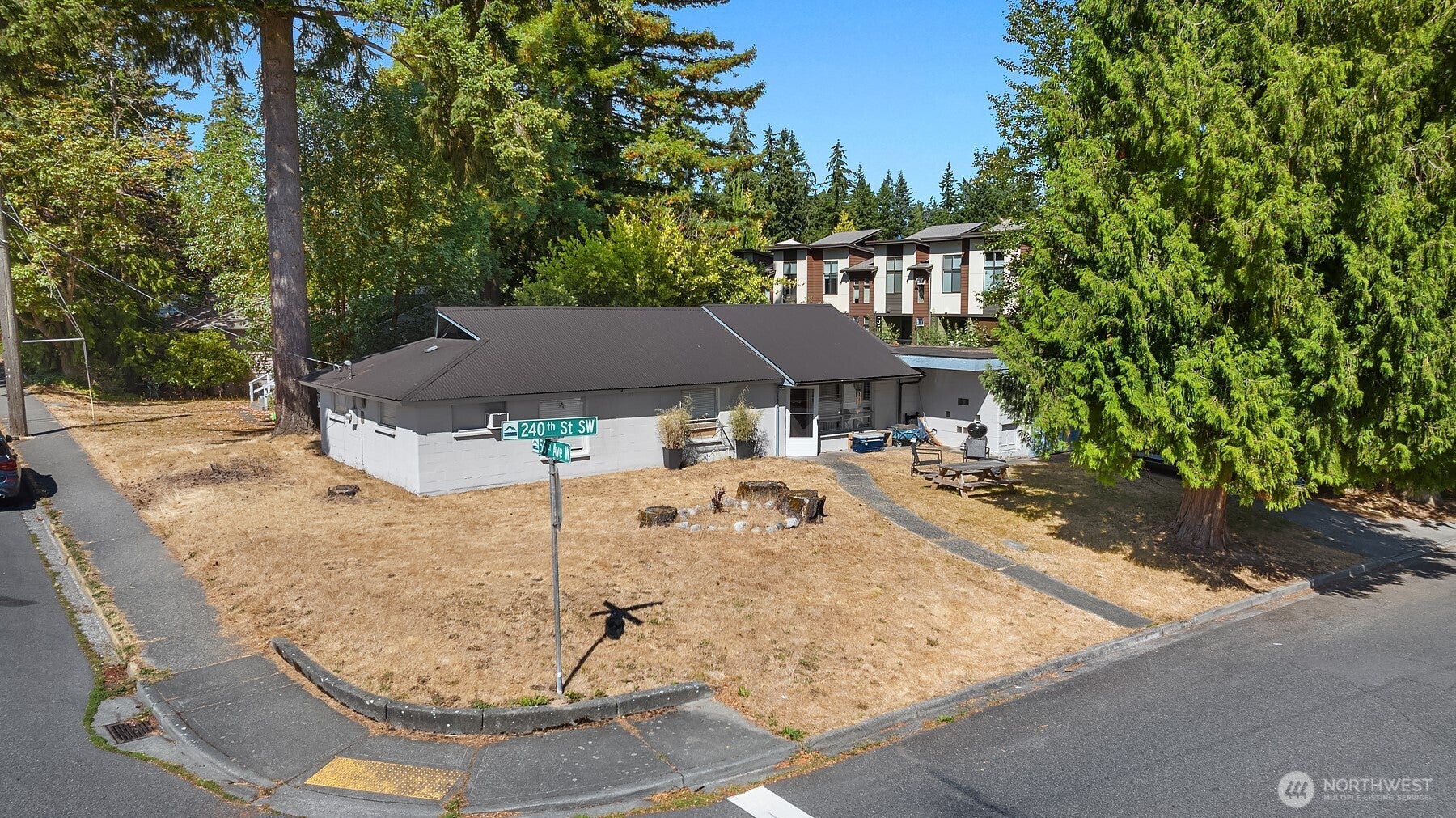 5507 240th Street SW