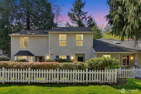 10015 NE 129th Place Kirkland WA 98034