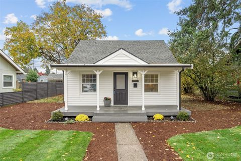Photo of 6621 S Montgomery Street, Tacoma, WA 98409 (MLS # 2452911)