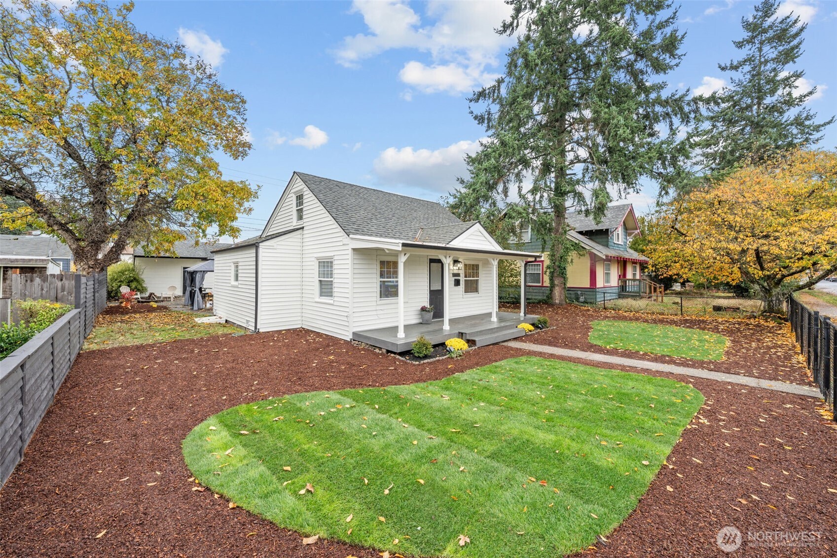 6621 S Montgomery Street