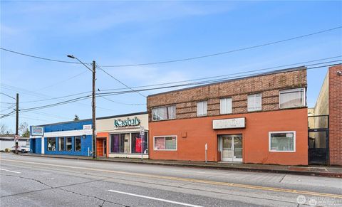 Photo of 1471 NW 85th Street, Seattle, WA 98117 (MLS # 2438751)
