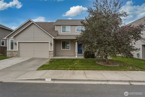 Photo of 59 Chapelwood Avenue, Walla Walla, WA 99362 (MLS # 2592030)