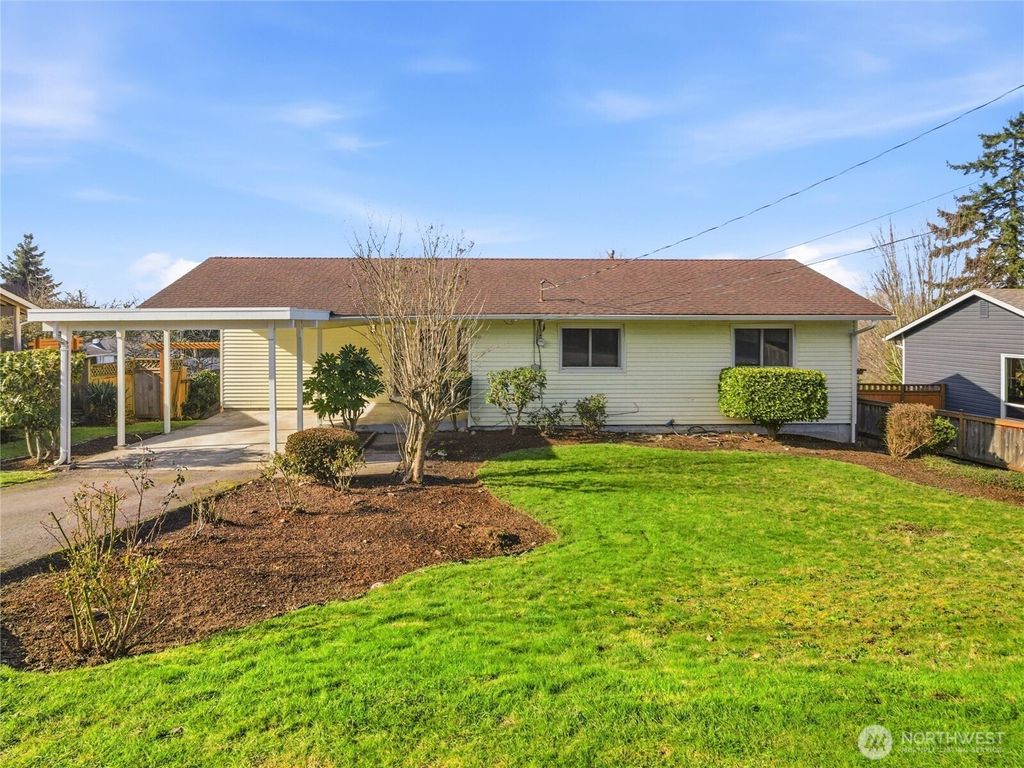 Photo of 24905 21st Avenue S, Kent, WA 98032 (MLS # 2469231)