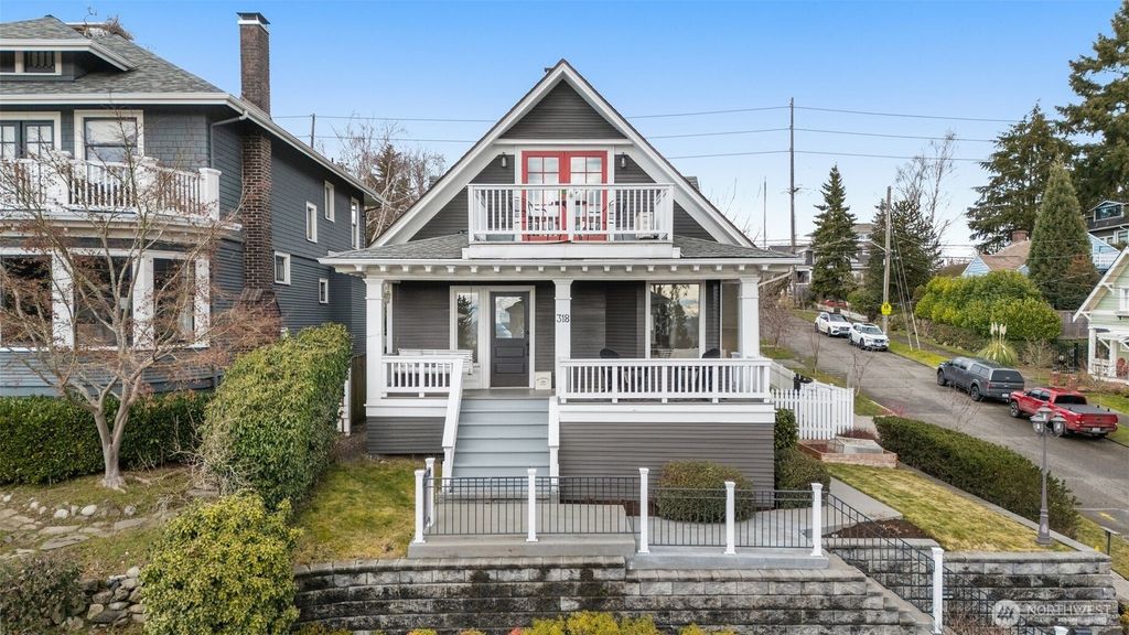 Photo of 318 Lee Street, Seattle, WA 98109 (MLS # 2333989)