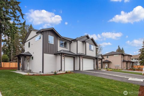 1415 SW 122nd Lane 9B Burien WA 98146