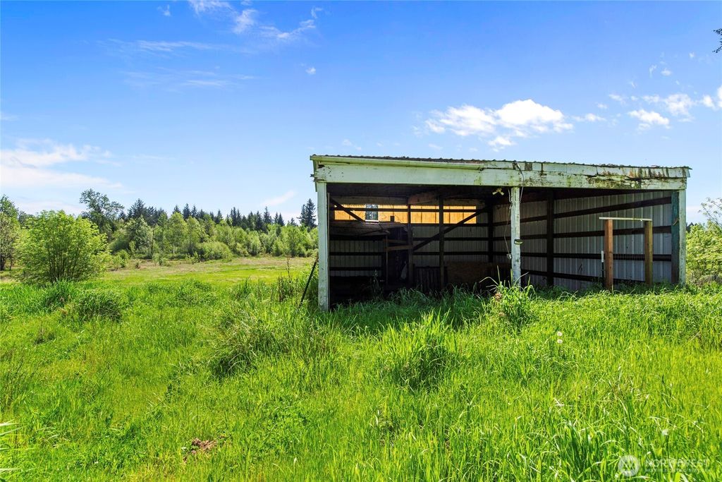 Photo of 5347 216th Avenue SW, Centralia, WA 98531 (MLS # 2517165)