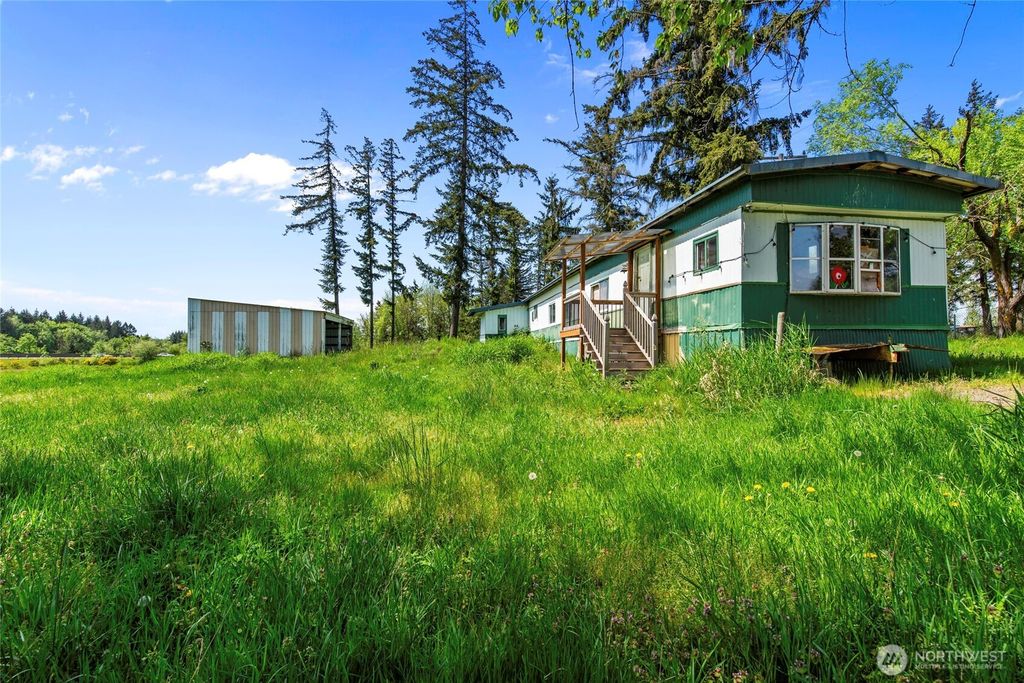 Photo of 5347 216th Avenue SW, Centralia, WA 98531 (MLS # 2517165)