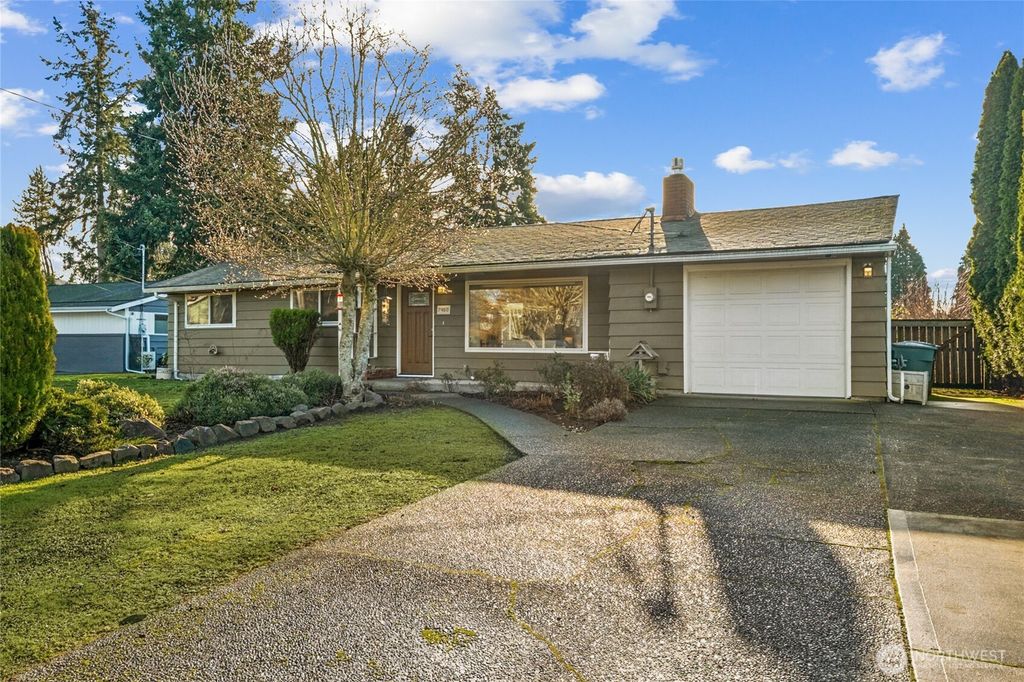 Photo of 7410 22nd Street W, Tacoma, WA 98466 (MLS # 2465409)