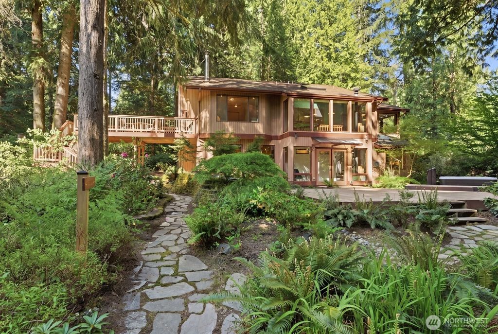 Photo of 19816 233rd Avenue NE, Woodinville, WA 98077 (MLS # 2517481)