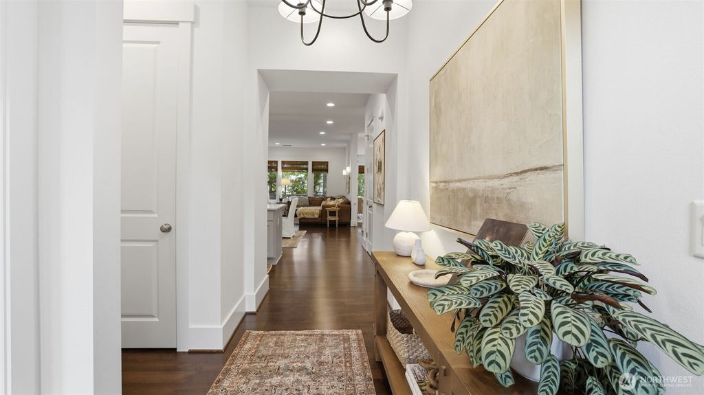 Photo of 629 Field Place NE, Renton, WA 98059 (MLS # 2466348)