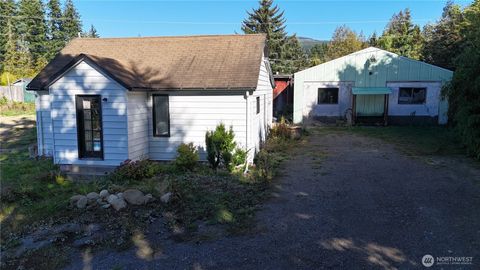 Photo of 2180 N Old Highway 99 Road, Burlington, WA 98233 (MLS # 2436079)
