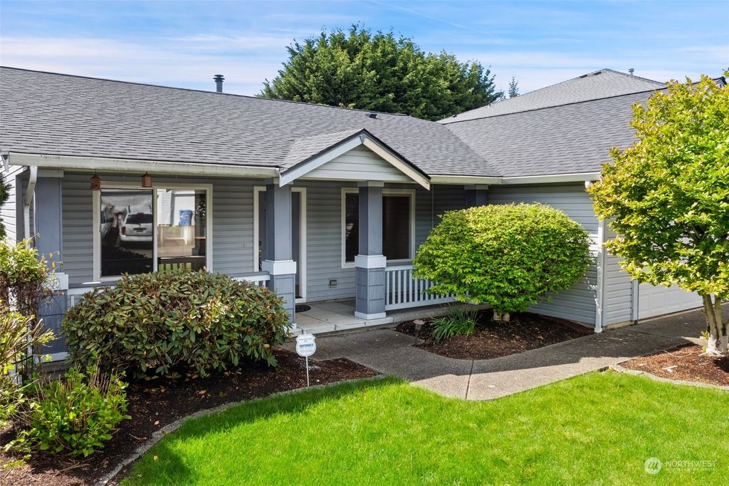 Photo of 24319 118th Avenue SE, Kent, WA 98030 (MLS # 2230597)