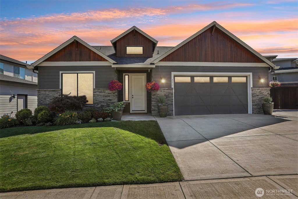 Photo of 4417 SE 17th Avenue, Brush Prairie, WA 98606 (MLS # 2562452)