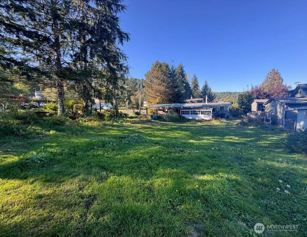 Photo of 11 N Tillicum Beach Lane, Shelton, WA 98584 (MLS # 2532563)