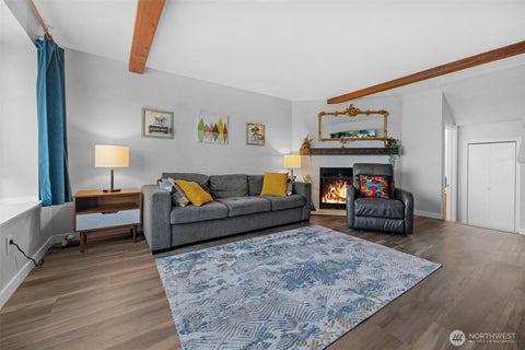Photo of 4307 164th Street SW #102, Lynnwood, WA 98087 (MLS # 2590219)