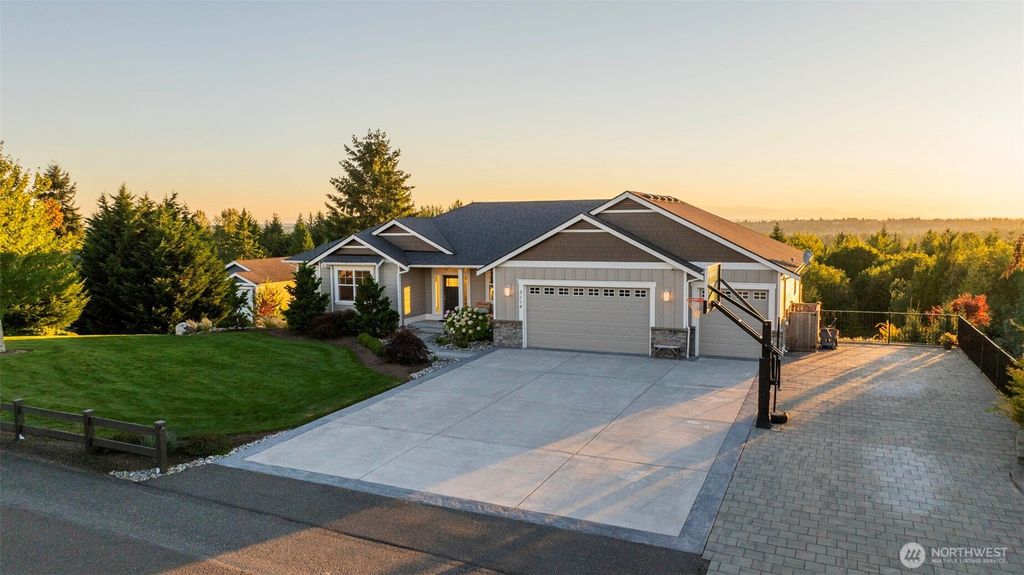 Photo of 3114 159th Avenue NE, Snohomish, WA 98290 (MLS # 2418871)