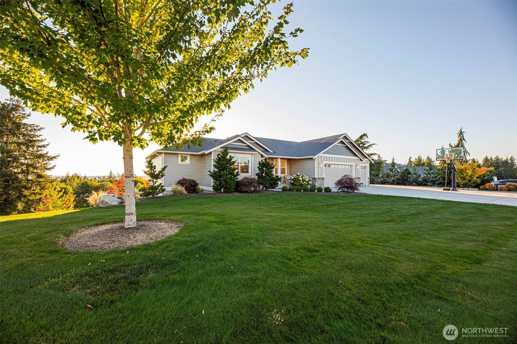 Photo of 3114 159th Avenue NE, Snohomish, WA 98290 (MLS # 2418871)
