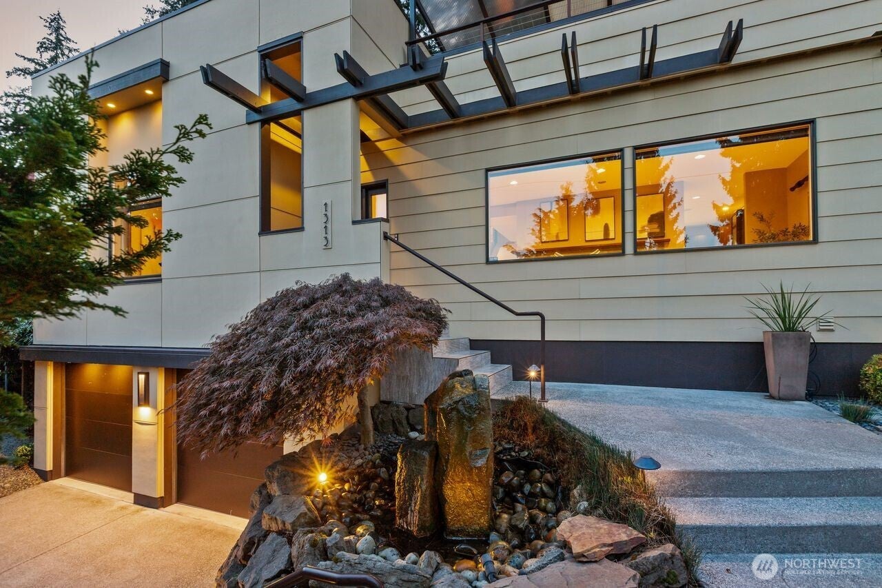 1313 4th Street