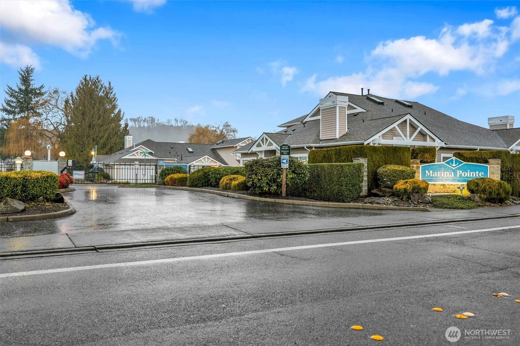 Photo of 23412 52nd Place S #9-2, Kent, WA 98032 (MLS # 2480919)