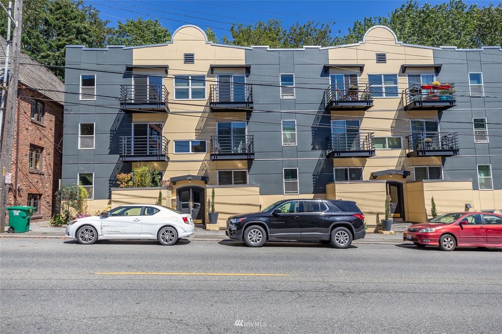 Photo of 1310 Queen Anne Avenue N #20, Seattle, WA 98109 (MLS # 1969124)