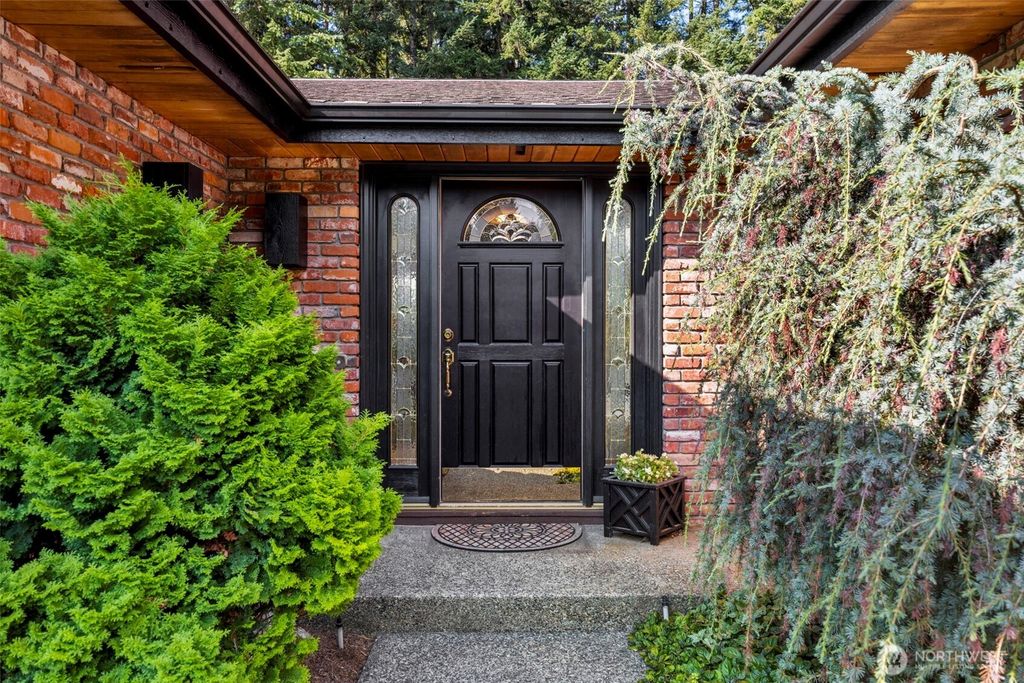 Photo of 14103 26th Court SE, Mill Creek, WA 98012 (MLS # 2420463)