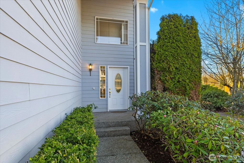 Photo of 12308 30th Avenue W, Everett, WA 98204 (MLS # 2479393)