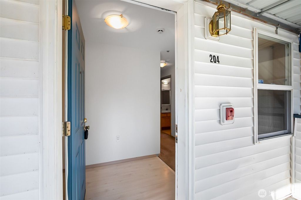 Photo of 2505 62nd St SE St #204, Everett, WA 98203 (MLS # 2442152)