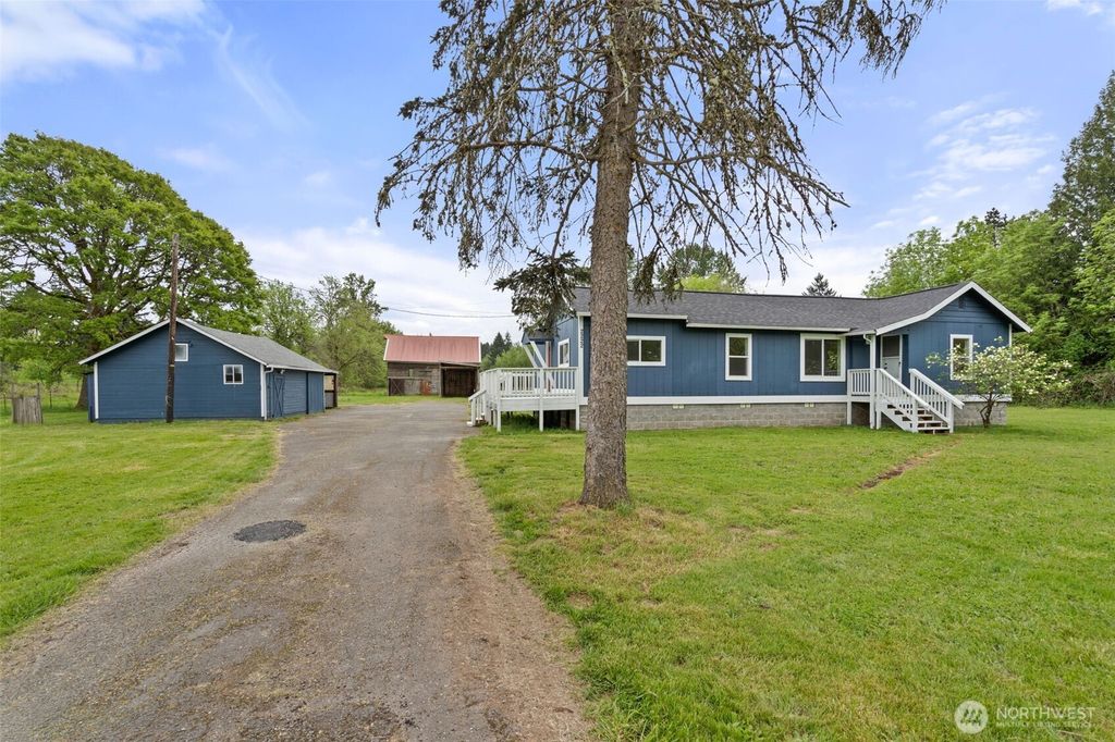 Photo of 2222 Cooks Hill Road, Centralia, WA 98531 (MLS # 2520562)