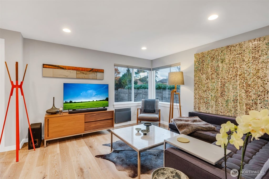 Photo of 9439 21st Avenue SW, Seattle, WA 98106 (MLS # 2591485)